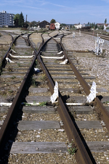 Vue d'ensemble des voies de service ouest, avec les taquets d'arrêt au premier plan. © Région Bourgogne-Franche-Comté, Inventaire du patrimoine