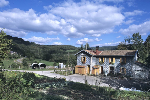 Vue d'ensemble, depuis l'ouest. © Région Bourgogne-Franche-Comté, Inventaire du patrimoine