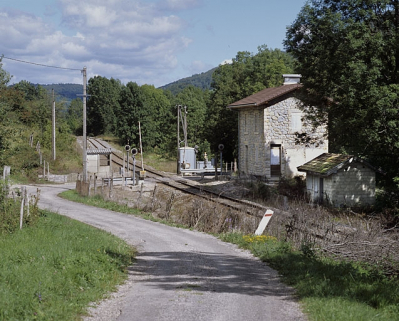 Vue d'ensemble, depuis le sud-ouest. © Région Bourgogne-Franche-Comté, Inventaire du patrimoine