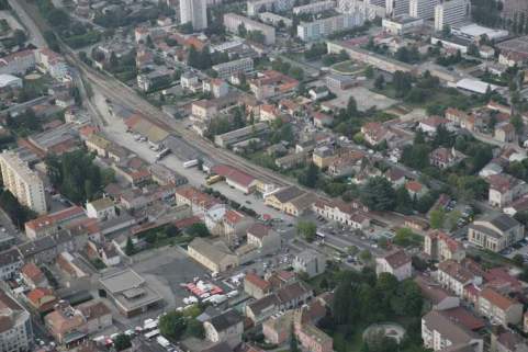 Vue aérienne rapprochée du site, depuis le nord-est. © Région Bourgogne-Franche-Comté, Inventaire du patrimoine