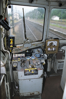 Intérieur, côté extrémité 1 : poste de conduite. © Région Bourgogne-Franche-Comté, Inventaire du patrimoine