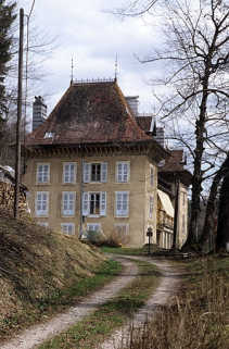 Façade antérieure, de trois quarts gauche. © Région Bourgogne-Franche-Comté, Inventaire du patrimoine