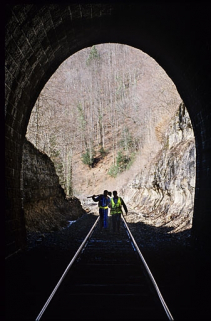 Tunnel des Bataillards : tête côté La Cluse (ouest), depuis l'intérieur. © Région Bourgogne-Franche-Comté, Inventaire du patrimoine