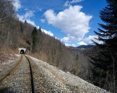 Tunnel du Grépillon : vue d'ensemble, côté La Cluse (sud). © Région Bourgogne-Franche-Comté, Inventaire du patrimoine
