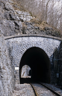 Tunnel de Tancua : tête côté La Cluse (sud). © Région Bourgogne-Franche-Comté, Inventaire du patrimoine