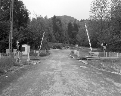 Passage à niveau, vu depuis l'est. © Région Bourgogne-Franche-Comté, Inventaire du patrimoine