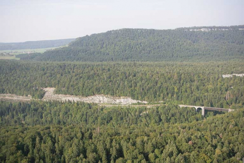 Au centre, emplacement de la gare de Syam. © Région Bourgogne-Franche-Comté, Inventaire du patrimoine Au centre, emplacement de la gare de Syam. © Région Bourgogne-Franche-Comté, Inventaire du patrimoine