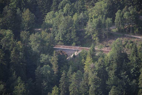 Vue aérienne du viaduc, depuis le nord. © Région Bourgogne-Franche-Comté, Inventaire du patrimoine
