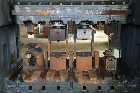 Détail de la cage centrale. © Région Bourgogne-Franche-Comté, Inventaire du patrimoine