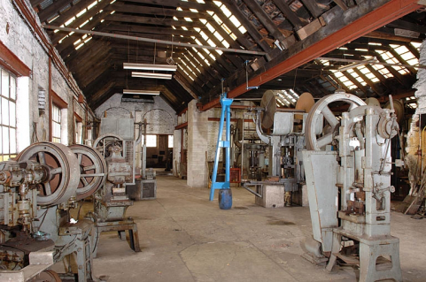 Travée sud-ouest de l'atelier dit des Balanciers. © Région Bourgogne-Franche-Comté, Inventaire du patrimoine Travée sud-ouest de l'atelier dit des Balanciers. © Région Bourgogne-Franche-Comté, Inventaire du patrimoine