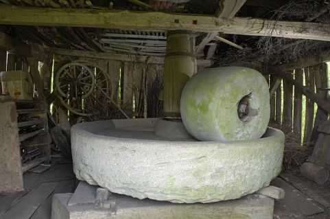 La ribe vue depuis l'entrée. © Région Bourgogne-Franche-Comté, Inventaire du patrimoine