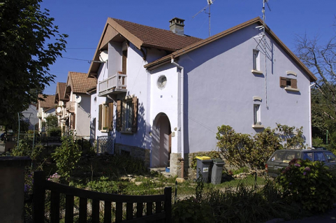 Façades postérieures de logements ouvriers doubles. © Région Bourgogne-Franche-Comté, Inventaire du patrimoine
