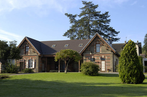 Vue d'ensemble de l'ancienne écurie (?). © Région Bourgogne-Franche-Comté, Inventaire du patrimoine