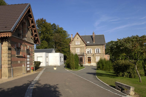Vue d'ensemble depuis le nord-est. © Région Bourgogne-Franche-Comté, Inventaire du patrimoine