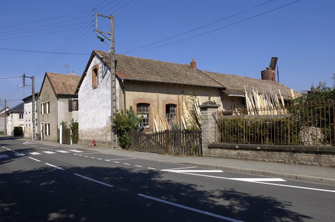 Vue d'ensemble depuis le sud-est. © Région Bourgogne-Franche-Comté, Inventaire du patrimoine