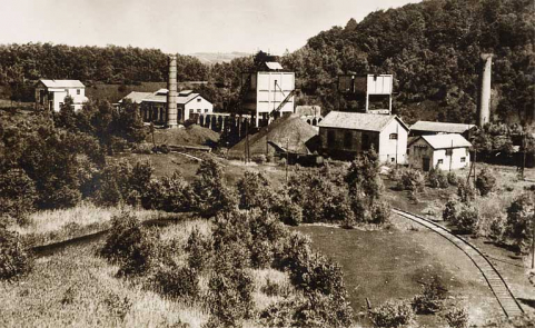 Ronchamp - Le puits du Chanois et le Triage. © Région Bourgogne-Franche-Comté, Inventaire du patrimoine Ronchamp - Le puits du Chanois et le Triage. © Région Bourgogne-Franche-Comté, Inventaire du patrimoine