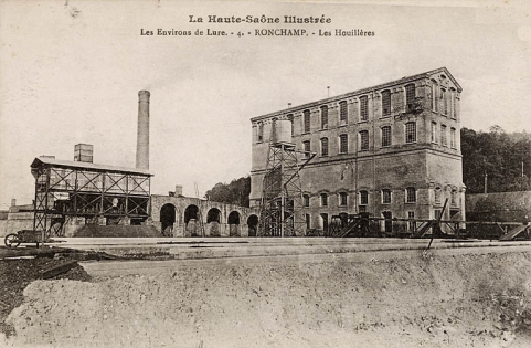 La Haute-Saône illustrée. Les environs de Lure. 41. Ronchamp - Les Houillères. © Région Bourgogne-Franche-Comté, Inventaire du patrimoine La Haute-Saône illustrée. Les environs de Lure. 41. Ronchamp - Les Houillères. © Région Bourgogne-Franche-Comté, Inventaire du patrimoine