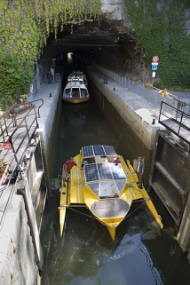 Eclusage : sortie des bateaux. © Région Bourgogne-Franche-Comté, Inventaire du patrimoine Eclusage : sortie des bateaux. © Région Bourgogne-Franche-Comté, Inventaire du patrimoine