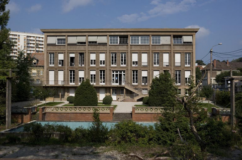 Face latérale gauche, depuis le jardin. © Région Bourgogne-Franche-Comté, Inventaire du patrimoine Face latérale gauche, depuis le jardin. © Région Bourgogne-Franche-Comté, Inventaire du patrimoine