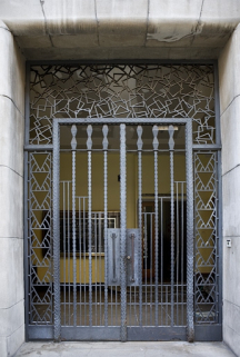 Portail d'entrée : détail de la grille. © Région Bourgogne-Franche-Comté, Inventaire du patrimoine