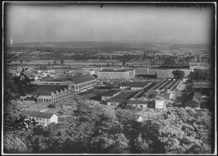 [Vue d'ensemble depuis la colline du fort Lachaux]. © Région Bourgogne-Franche-Comté, Inventaire du patrimoine