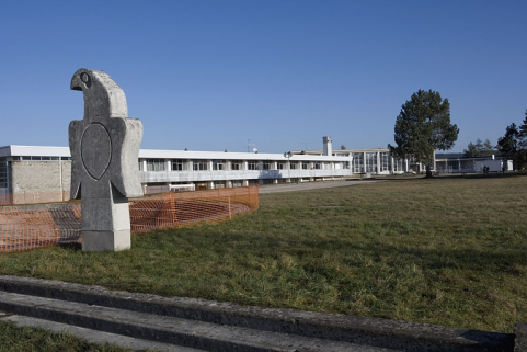 Accès à l'internat. © Région Bourgogne-Franche-Comté, Inventaire du patrimoine