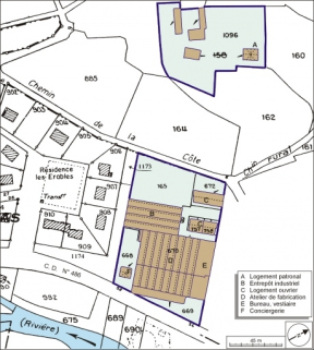 Plan-masse et de situation. Extrait du plan cadastral numérisé, 2005, section H, 1:2000 agrandi à 1:1500. © Région Bourgogne-Franche-Comté, Inventaire du patrimoine