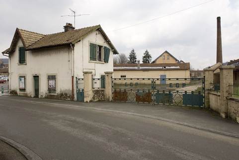 L'entrée du tissage. © Région Bourgogne-Franche-Comté, Inventaire du patrimoine
