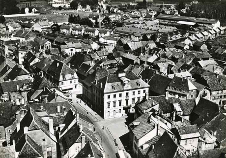 Vue aérienne depuis le nord-ouest. © Région Bourgogne-Franche-Comté, Inventaire du patrimoine