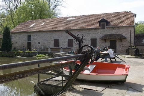 Logement (rive gauche). Façade nord. © Région Bourgogne-Franche-Comté, Inventaire du patrimoine