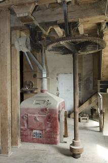 Convertisseur Ph. Lafon et arbre de transmission (1er étage). © Région Bourgogne-Franche-Comté, Inventaire du patrimoine