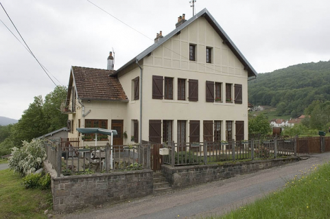 Logement de contremaître (rue de la l'Usine aux Cités). © Région Bourgogne-Franche-Comté, Inventaire du patrimoine