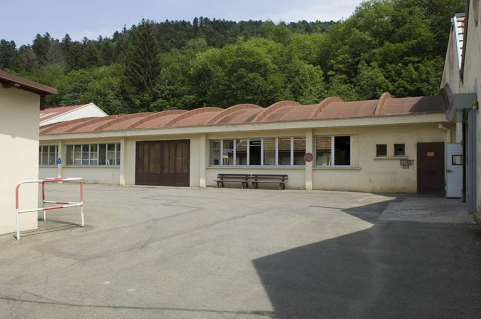 Atelier de fabrication à voûte en berceau segmentaire. Vue depuis l'entrée. © Région Bourgogne-Franche-Comté, Inventaire du patrimoine