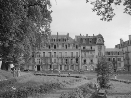 hôtel de voyageurs © Région Bourgogne-Franche-Comté, Inventaire du patrimoine  hôtel de voyageurs © Région Bourgogne-Franche-Comté, Inventaire du patrimoine