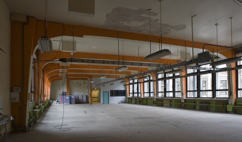 Traverse, atelier microtechnique 150 (1er étage) en 2007 avant rénovation : vue d'ensemble. © Région Bourgogne-Franche-Comté, Inventaire du patrimoine Traverse, atelier microtechnique 150 (1er étage) en 2007 avant rénovation : vue d'ensemble. © Région Bourgogne-Franche-Comté, Inventaire du patrimoine