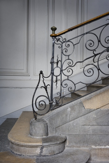 Détail du départ de l'escalier. © Région Bourgogne-Franche-Comté, Inventaire du patrimoine