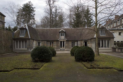 Bâtiment des anciennes écurie et remise : vue d'ensemble. © Région Bourgogne-Franche-Comté, Inventaire du patrimoine