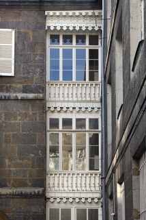 Détail de la façade sur cour de l'escalier secondaire. © Région Bourgogne-Franche-Comté, Inventaire du patrimoine