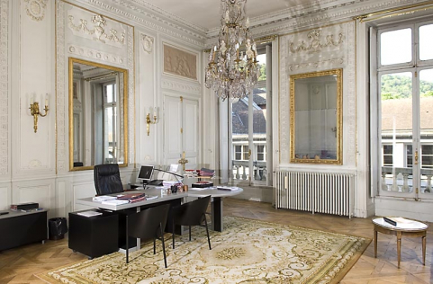 Vue d'ensemble du salon depuis l'entrée. © Région Bourgogne-Franche-Comté, Inventaire du patrimoine