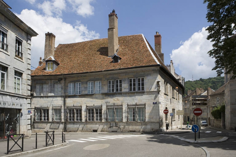 Vue d'ensemble de l'hôtel depuis la rue Victor Hugo. © Région Bourgogne-Franche-Comté, Inventaire du Patrimoine