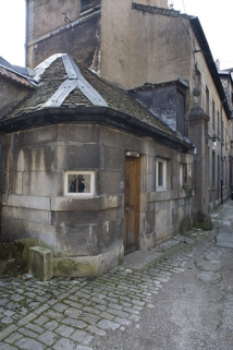 Détail de la fabrique de jardin située dans la deuxième cour. © Région Bourgogne-Franche-Comté, Inventaire du patrimoine