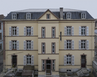 Vue façade postérieure bâtiment A. © Région Bourgogne-Franche-Comté, Inventaire du patrimoine