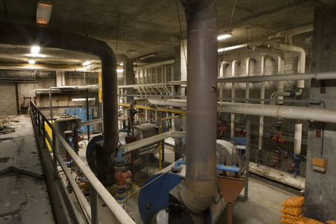 Bâtiment D. Sous-sol. Vue de la chaufferie. © Région Bourgogne-Franche-Comté, Inventaire du patrimoine