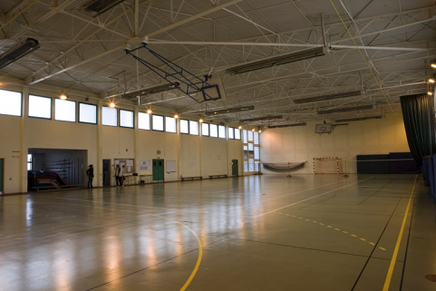 Bâtiment F1. Vue intérieure gymnase. © Région Bourgogne-Franche-Comté, Inventaire du patrimoine