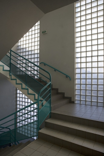 Bâtiment B. Vue intérieure de la travée d'escalier. © Région Bourgogne-Franche-Comté, Inventaire du patrimoine