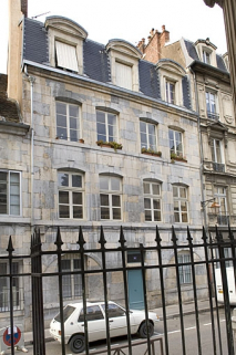 Vue d'ensemble depuis la rue. © Région Bourgogne-Franche-Comté, Inventaire du Patrimoine
