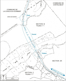 Plan-masse et de situation. Montage d'extraits du plan cadastral, 2001, sections B (1ère feuille, 1:2500) et C (7e feuille, 1:1250), réduit à l'échelle 1:5000. © Région Bourgogne-Franche-Comté, Inventaire du patrimoine