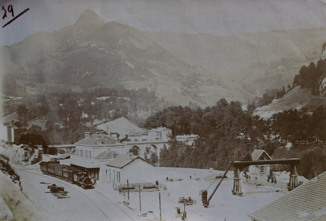 [La gare vue du sud-ouest], 1889 ou 1890. © Région Bourgogne-Franche-Comté, Inventaire du patrimoine