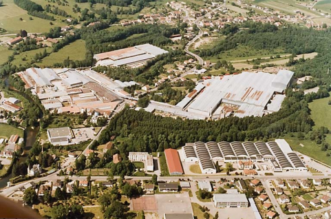Vue aérienne depuis le sud. © Région Bourgogne-Franche-Comté, Inventaire du patrimoine