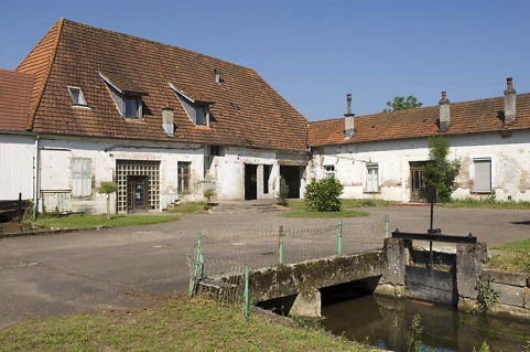 Atelier de fabrication depuis le sud-est. © Région Bourgogne-Franche-Comté, Inventaire du patrimoine